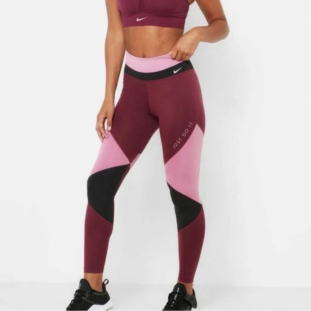 Nike Women's Dri-Fit Maroon and Pink Colorblock Legging XS‎ 7/8 Length